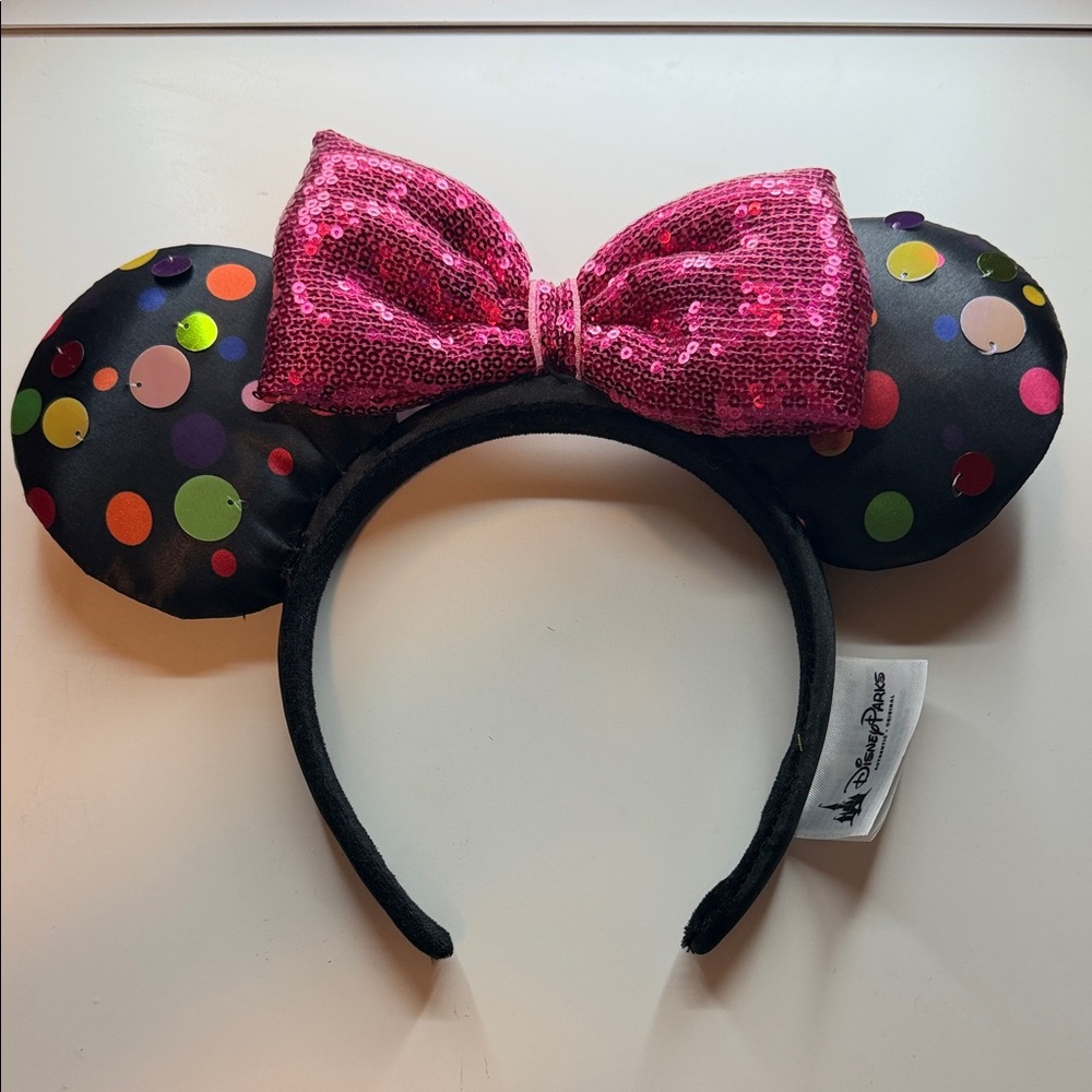 Disney Minnie Mouse Headband with Pink Sequin Bow